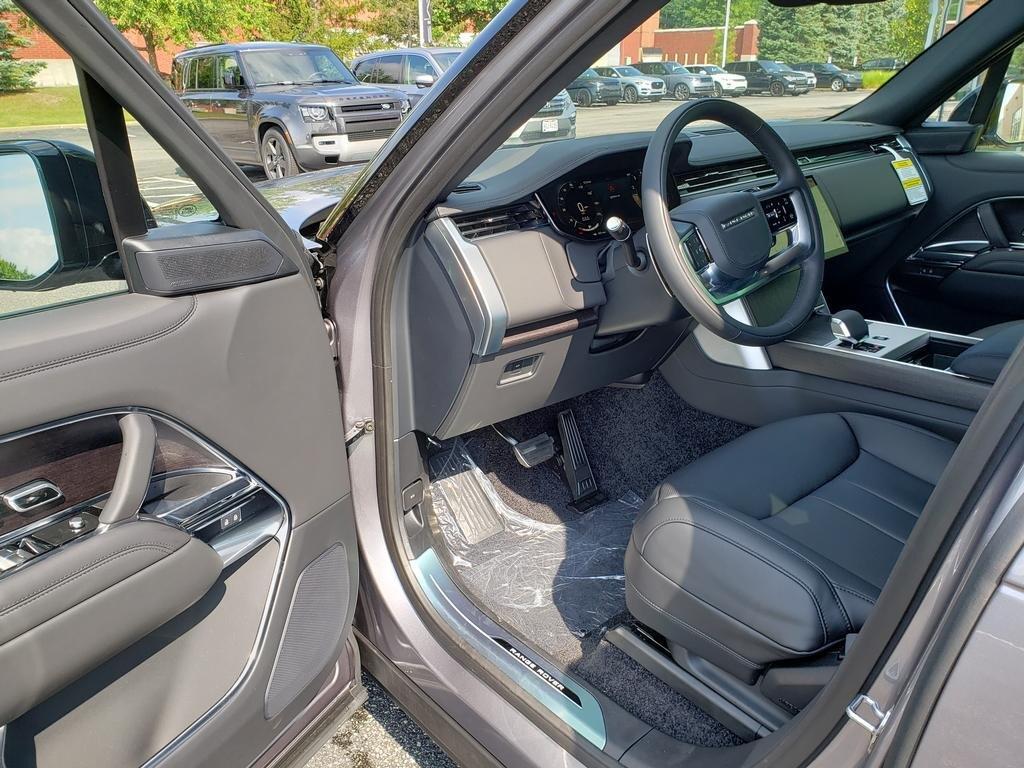 new 2025 Land Rover Range Rover car, priced at $151,055