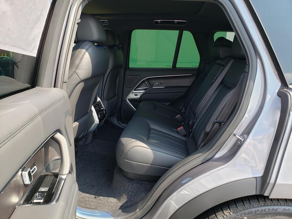 new 2025 Land Rover Range Rover car, priced at $151,055