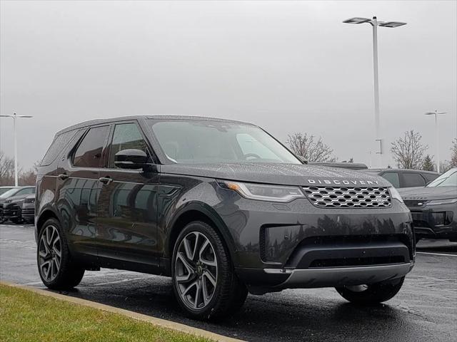 new 2025 Land Rover Discovery car, priced at $68,203