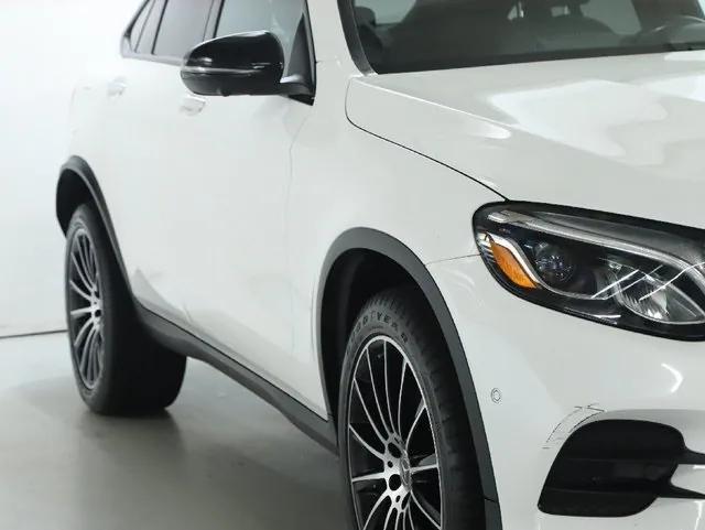 used 2019 Mercedes-Benz GLC 300 car, priced at $22,580