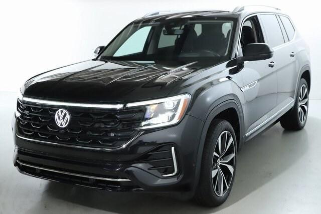 used 2024 Volkswagen Atlas car, priced at $40,000