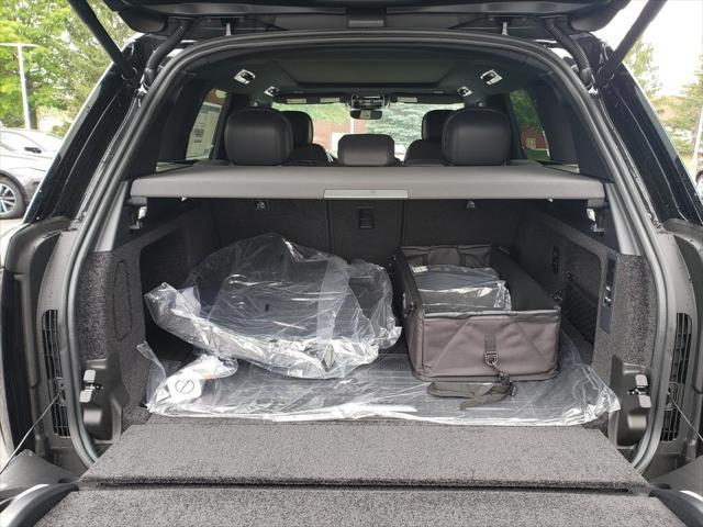 new 2025 Land Rover Range Rover car, priced at $128,910