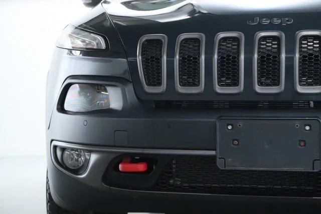 used 2018 Jeep Cherokee car, priced at $19,500