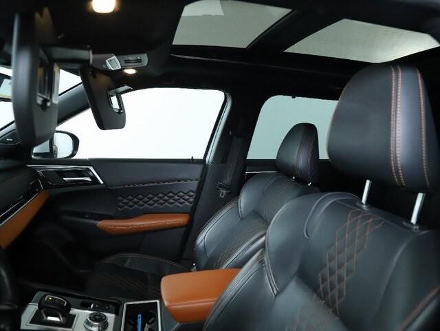 used 2023 Mitsubishi Outlander car, priced at $27,900