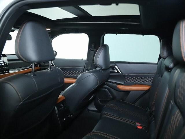 used 2023 Mitsubishi Outlander car, priced at $27,900