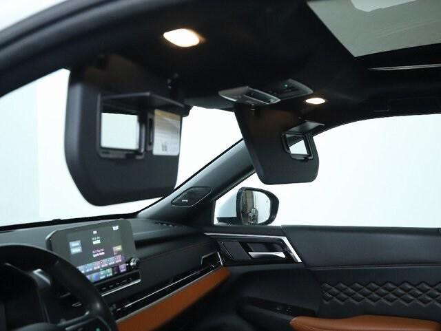 used 2023 Mitsubishi Outlander car, priced at $27,900