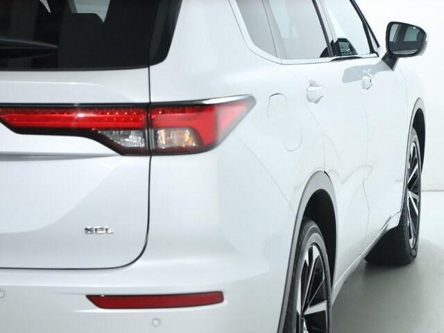 used 2023 Mitsubishi Outlander car, priced at $27,900