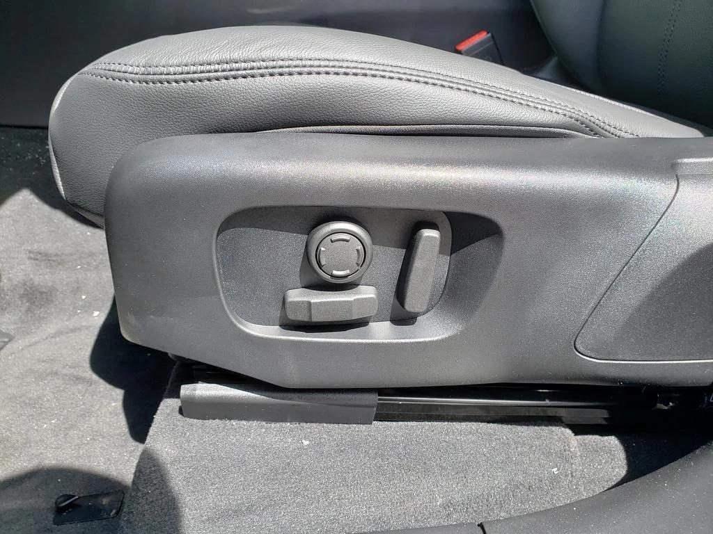 used 2026 Land Rover Range Rover Velar car