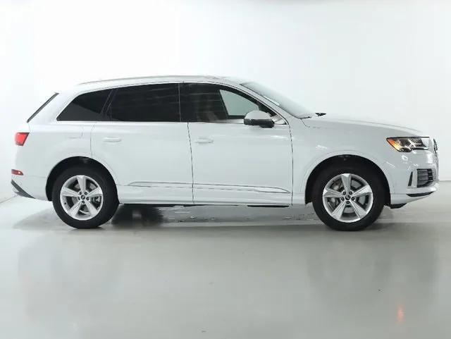 used 2021 Audi Q7 car, priced at $27,995