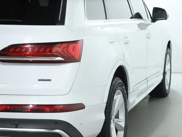 used 2021 Audi Q7 car, priced at $27,995