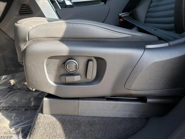 used 2025 Land Rover Discovery car, priced at $79,178