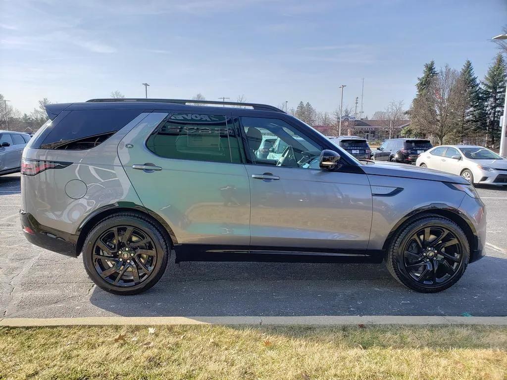 used 2025 Land Rover Discovery car, priced at $79,178