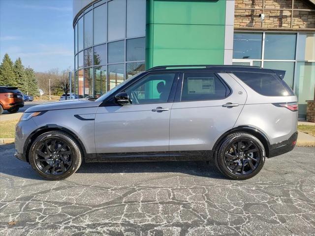 used 2025 Land Rover Discovery car, priced at $79,178