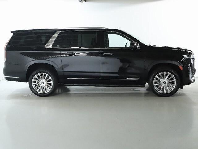 used 2023 Cadillac Escalade ESV car, priced at $64,988