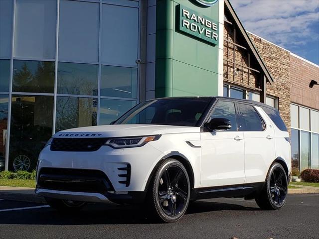 new 2025 Land Rover Discovery car, priced at $76,828