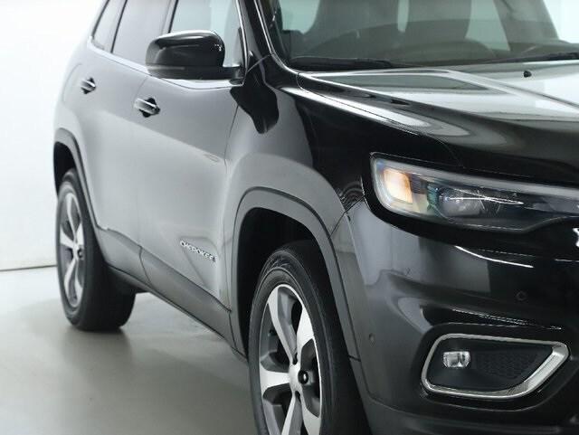 used 2021 Jeep Cherokee car, priced at $21,995