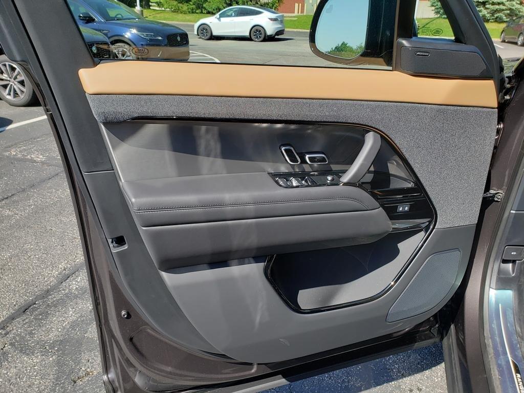 new 2025 Land Rover Range Rover Sport car, priced at $104,280
