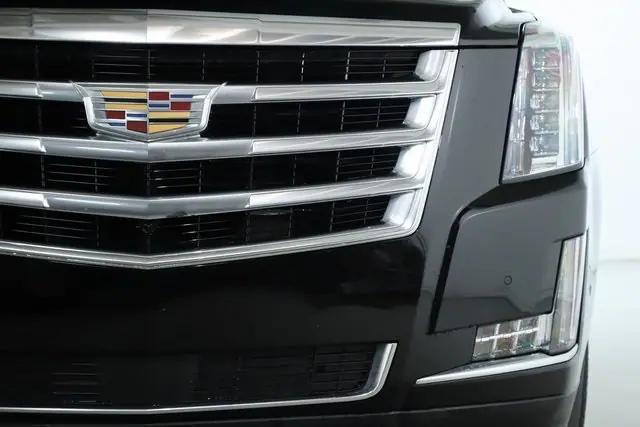 used 2020 Cadillac Escalade car, priced at $46,382