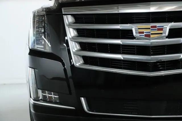 used 2020 Cadillac Escalade car, priced at $46,382