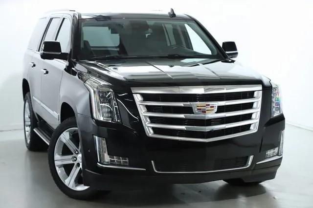 used 2020 Cadillac Escalade car, priced at $46,382