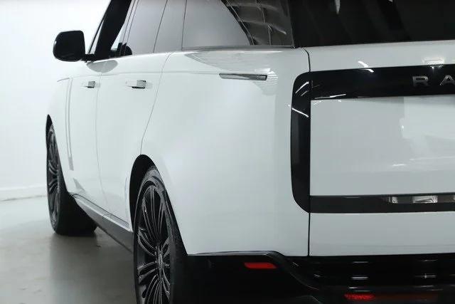 used 2022 Land Rover Range Rover car, priced at $87,999