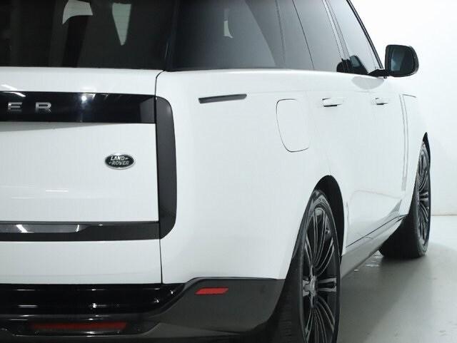 used 2022 Land Rover Range Rover car, priced at $87,985