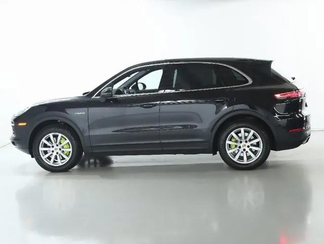 used 2019 Porsche Cayenne car, priced at $43,988
