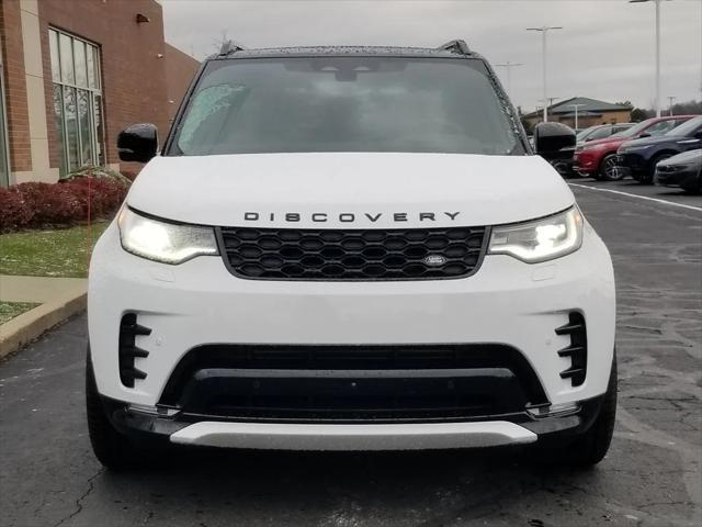 new 2025 Land Rover Discovery car, priced at $80,525