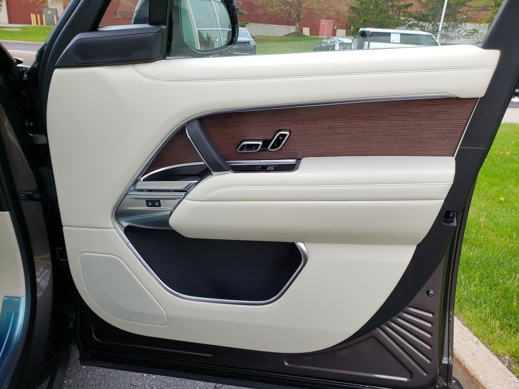 new 2025 Land Rover Range Rover car, priced at $149,965