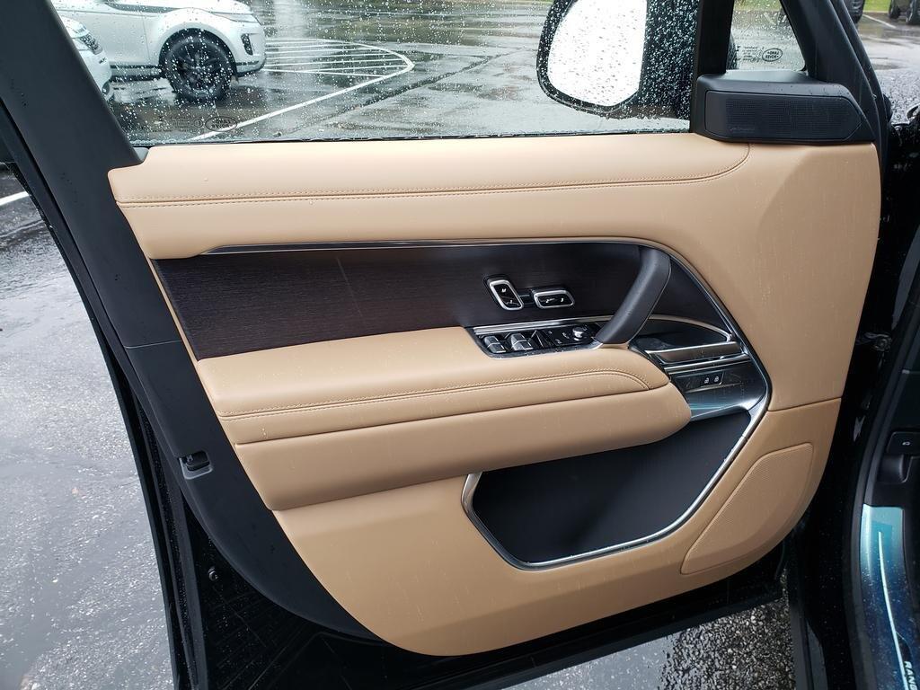 new 2025 Land Rover Range Rover car, priced at $125,555