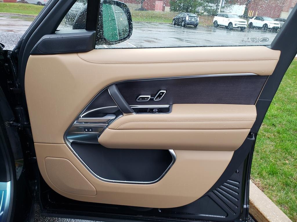 new 2025 Land Rover Range Rover car, priced at $125,555