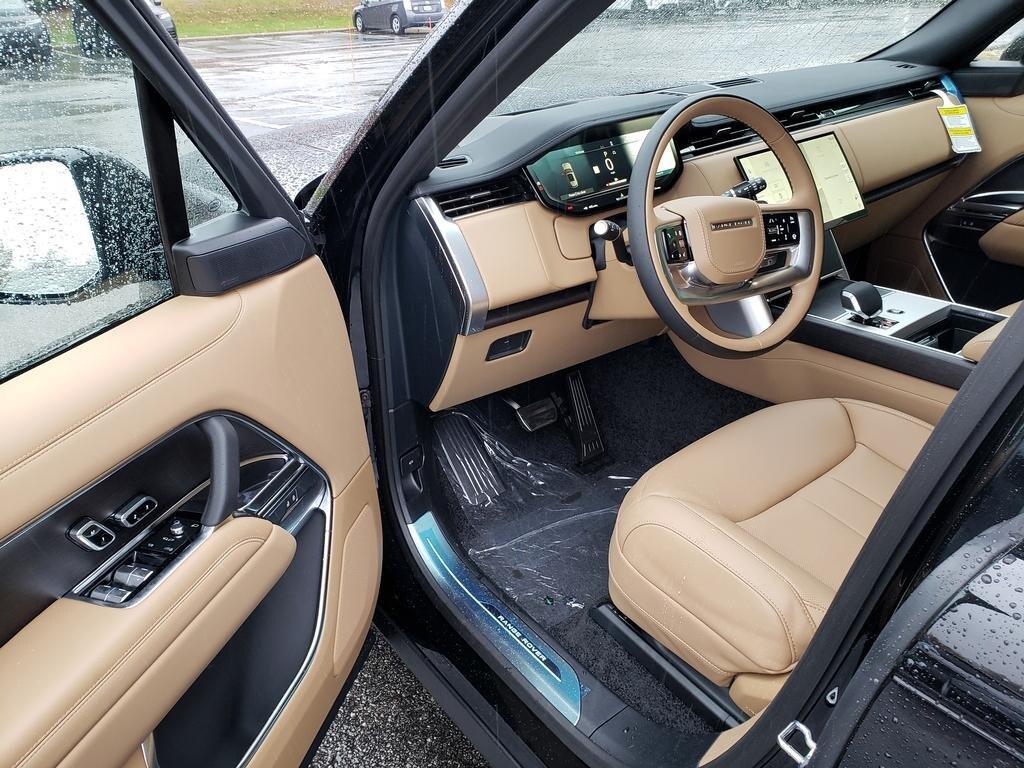 new 2025 Land Rover Range Rover car, priced at $125,555