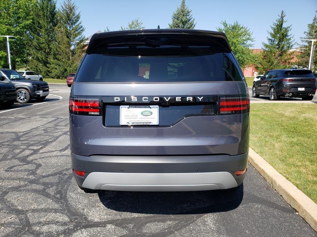 new 2025 Land Rover Discovery car, priced at $66,660