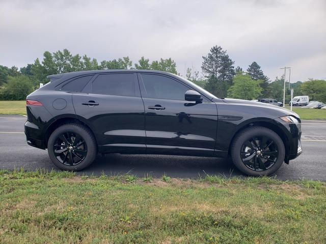 new 2025 Jaguar F-PACE car, priced at $61,093