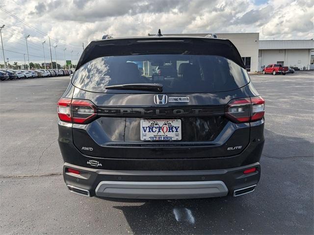 new 2025 Honda Pilot car, priced at $54,530