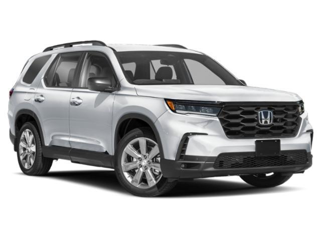 new 2025 Honda Pilot car, priced at $44,205