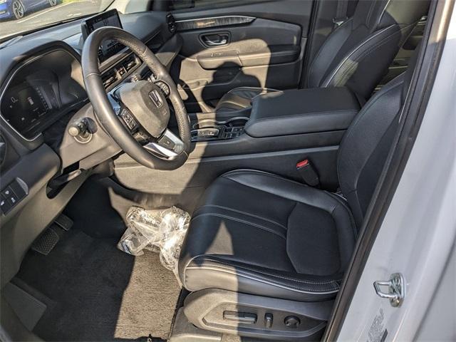 used 2023 Honda Pilot car, priced at $41,481