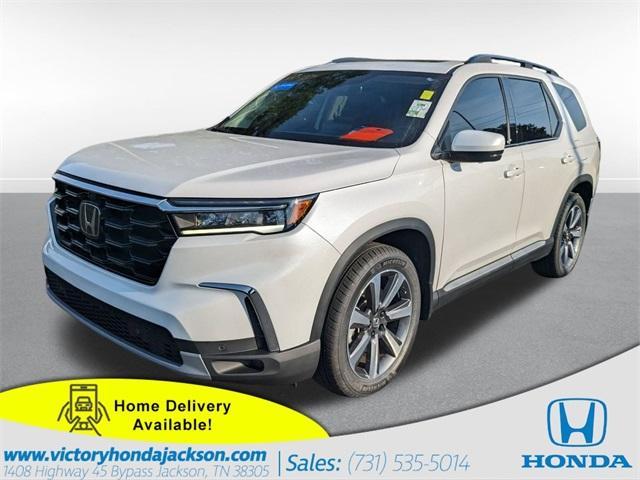 used 2023 Honda Pilot car, priced at $42,615