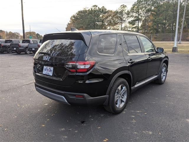 new 2025 Honda Pilot car, priced at $44,995