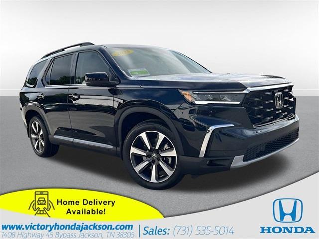 new 2025 Honda Pilot car, priced at $54,985