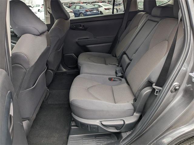 used 2024 Toyota Highlander car, priced at $35,896