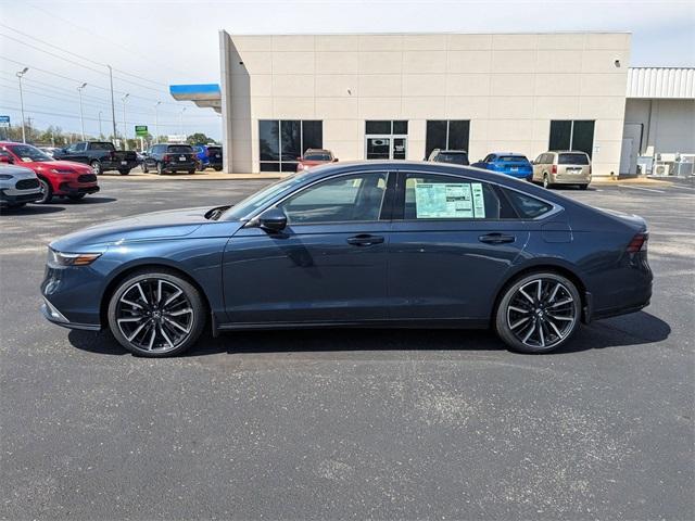 new 2025 Honda Accord Hybrid car, priced at $40,450
