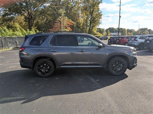 new 2025 Honda Pilot car, priced at $51,625