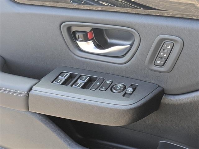 new 2025 Honda Pilot car, priced at $51,625