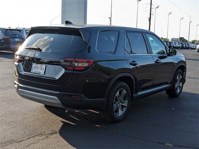 new 2025 Honda Pilot car, priced at $45,325