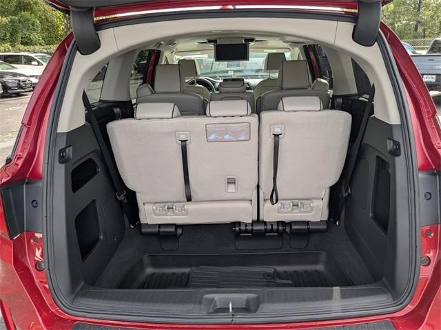 used 2025 Honda Odyssey car, priced at $44,888