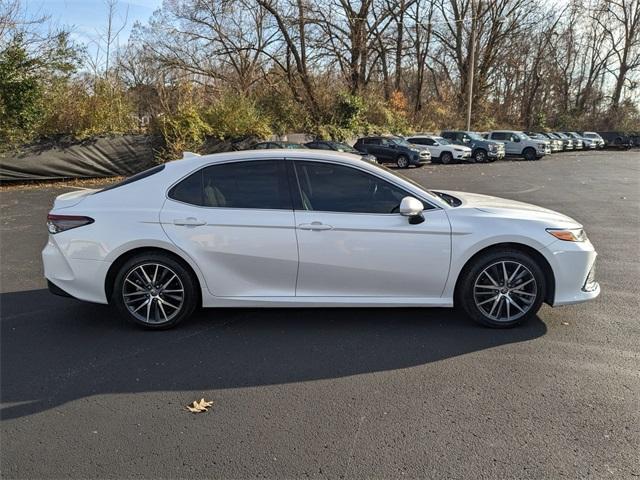 used 2024 Toyota Camry Hybrid car, priced at $32,297