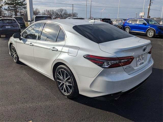 used 2024 Toyota Camry Hybrid car, priced at $32,297