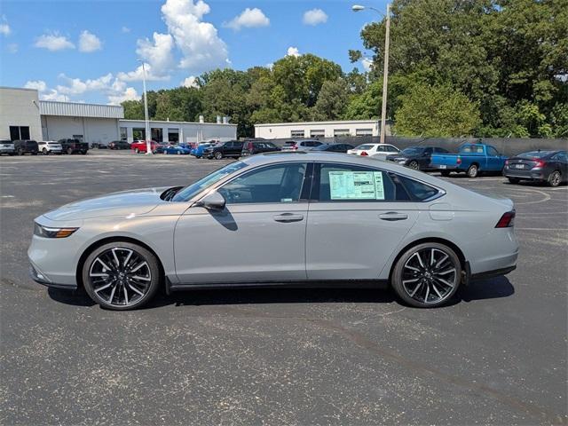 new 2025 Honda Accord Hybrid car, priced at $40,905