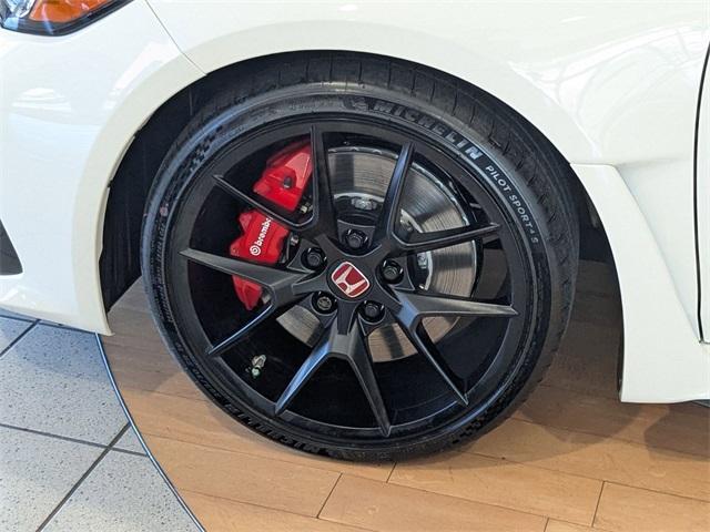 new 2025 Honda Civic Type R car, priced at $47,545